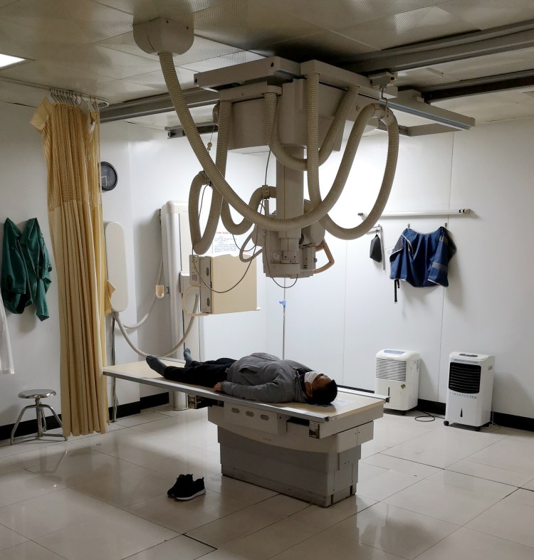 File:Hospital Radiology Room Philips DigitalDiagnost Digital Radiography System.jpg - Wikipedia